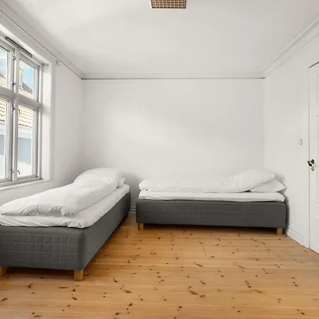 Bryggen Historical Townhouse I Rooftop Views! Bergen Exterior photo